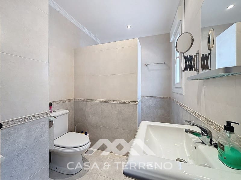 3 soveværelse Villa til salg i Canillas de Albaida med swimmingpool garage - € 578.000 (Ref: 9204867)