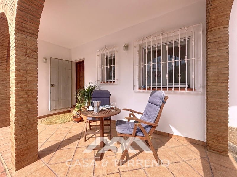 3 soveværelse Villa til salg i Canillas de Albaida med swimmingpool garage - € 578.000 (Ref: 9204867)