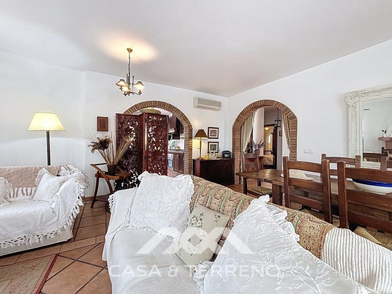 3 soveværelse Villa til salg i Canillas de Albaida med swimmingpool garage - € 578.000 (Ref: 9204867)