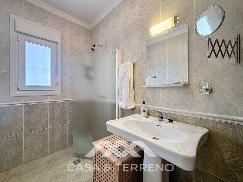 3 soveværelse Villa til salg i Canillas de Albaida med swimmingpool garage - € 578.000 (Ref: 9204867)