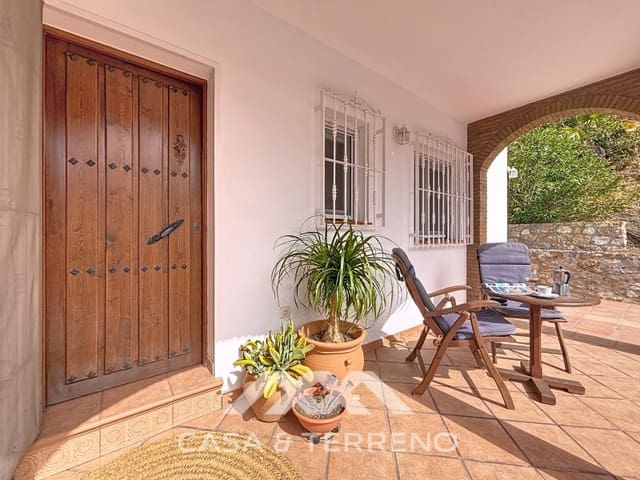 3 chambre Villa/Maison à vendre à Canillas de Albaida avec piscine garage - 578 000 € (Ref: 9204867)