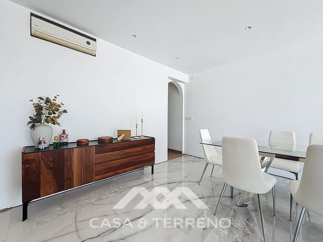 5 chambre Villa/Maison à vendre à Almayate, Vélez-Málaga avec piscine garage - 1 500 000 € (Ref: 9215438)