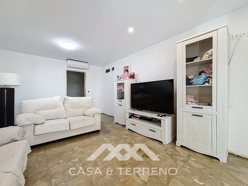 5 slaapkamer Villa te koop in Almayate met zwembad garage - € 1.500.000 (Ref: 9215438)