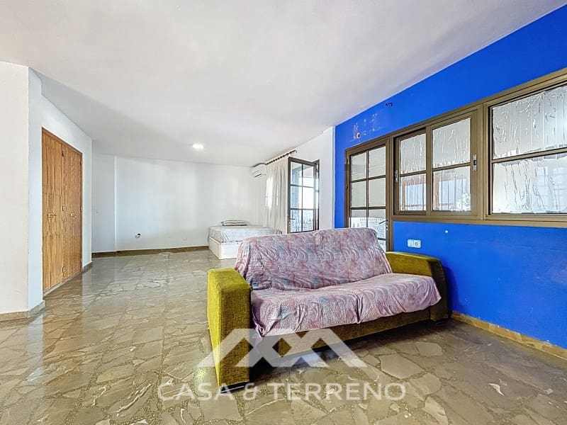 5 slaapkamer Villa te koop in Almayate met zwembad garage - € 1.500.000 (Ref: 9215438)