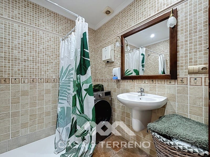 5 slaapkamer Villa te koop in Almayate met zwembad garage - € 1.500.000 (Ref: 9215438)