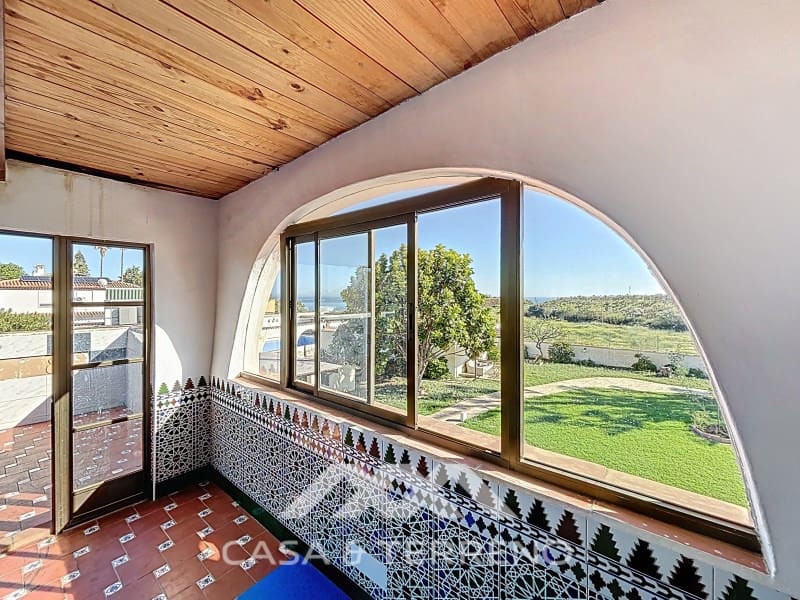 5 slaapkamer Villa te koop in Almayate met zwembad garage - € 1.500.000 (Ref: 9215438)