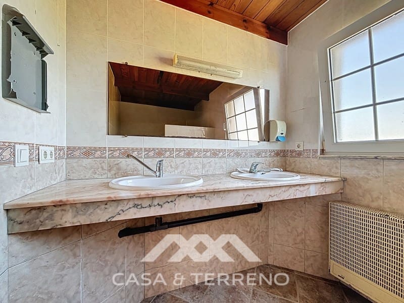 5 slaapkamer Villa te koop in Almayate met zwembad garage - € 1.500.000 (Ref: 9215438)