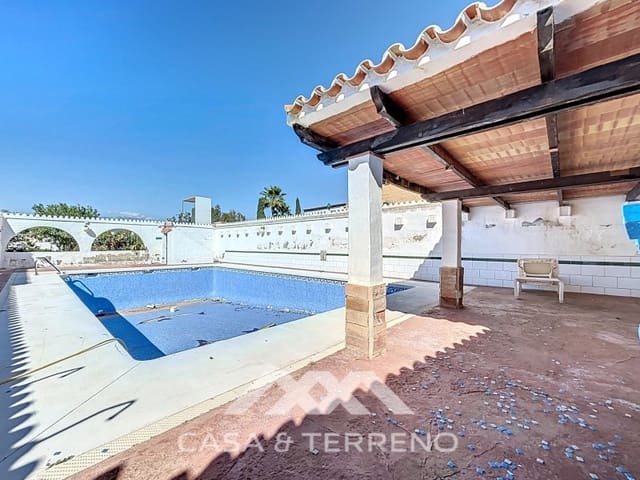5 chambre Villa/Maison à vendre à Almayate, Vélez-Málaga avec piscine garage - 1 500 000 € (Ref: 9215438)