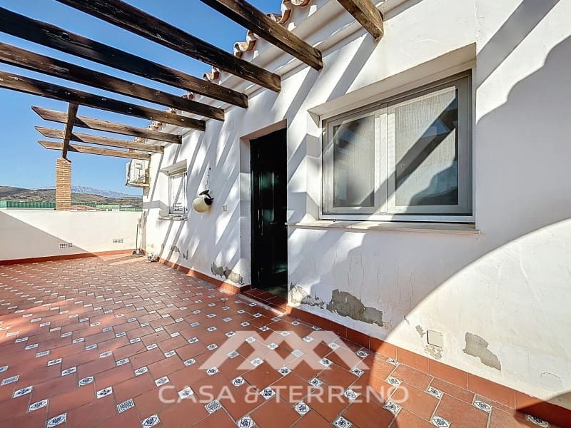 5 slaapkamer Villa te koop in Almayate met zwembad garage - € 1.500.000 (Ref: 9215438)