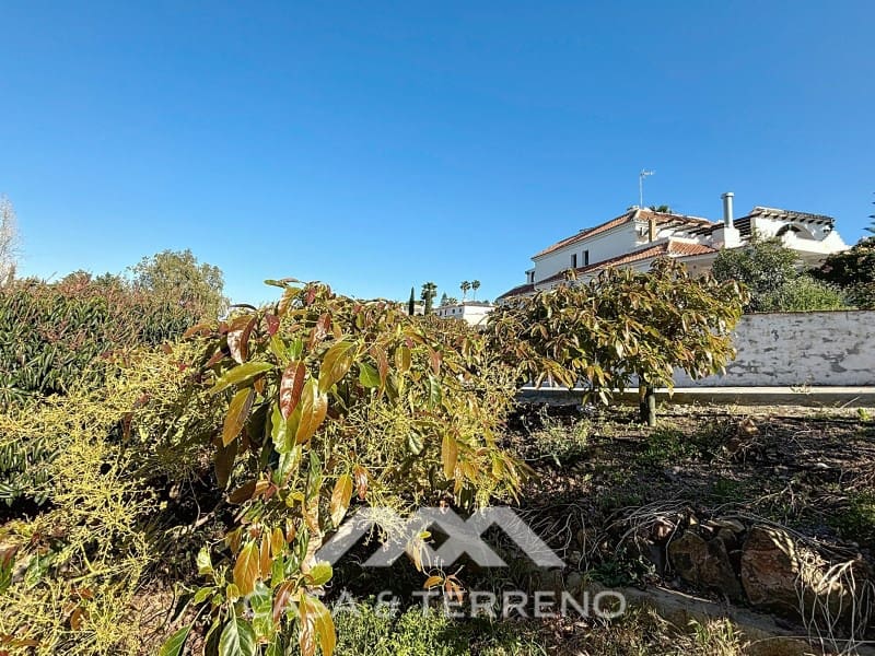 5 slaapkamer Villa te koop in Almayate met zwembad garage - € 1.500.000 (Ref: 9215438)