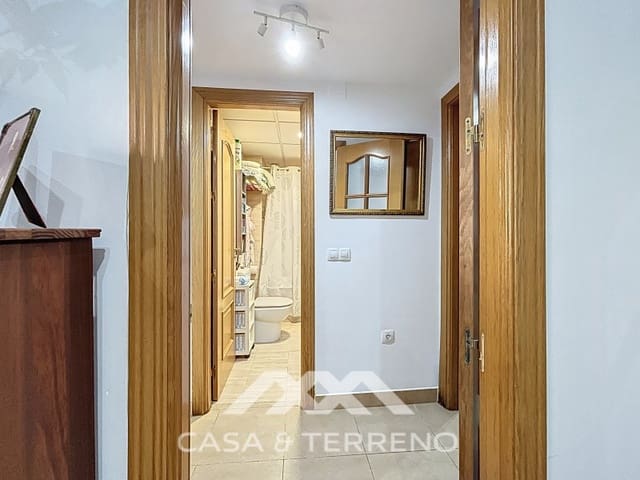2 slaapkamer Flat te koop in Torre del Mar, Vélez-Málaga - € 274.000 (Ref: 9218762)