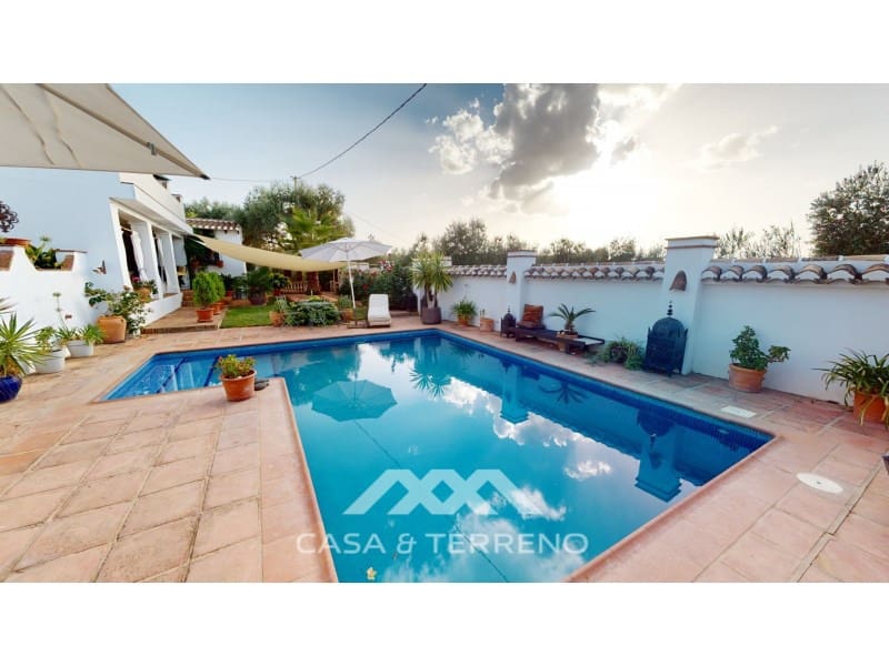 7 soverom Villa til salgs i Villanueva del Trabuco med svømmebasseng - € 945 000 (Ref: 9226881)