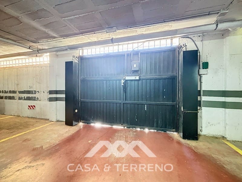 Appartement de 2 chambres à louer à Benajarafe avec piscine garage - 900 € (Ref: 9236945)