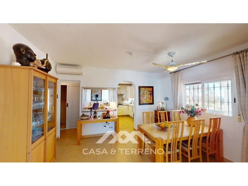 4 slaapkamer Villa te koop in Velez-Malaga met zwembad garage - € 890.000 (Ref: 9244281)