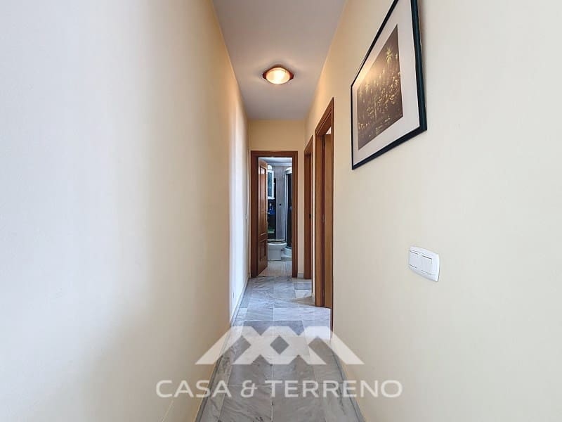 2 soverom Penthouse til salgs i Algarrobo Costa med garasje - € 345 000 (Ref: 9247676)