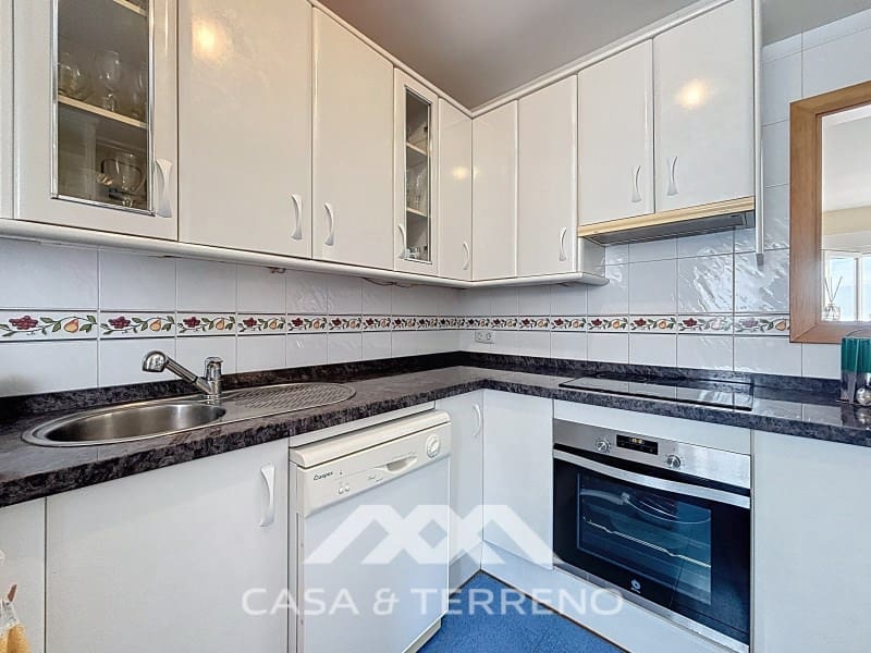 2 soverom Penthouse til salgs i Algarrobo Costa med garasje - € 345 000 (Ref: 9247676)