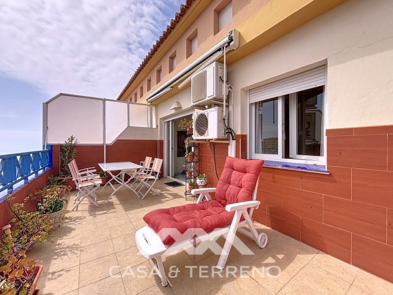 2 soverom Penthouse til salgs i Algarrobo Costa med garasje - € 345 000 (Ref: 9247676)