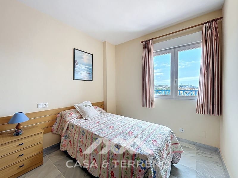 2 soverom Penthouse til salgs i Algarrobo Costa med garasje - € 345 000 (Ref: 9247676)