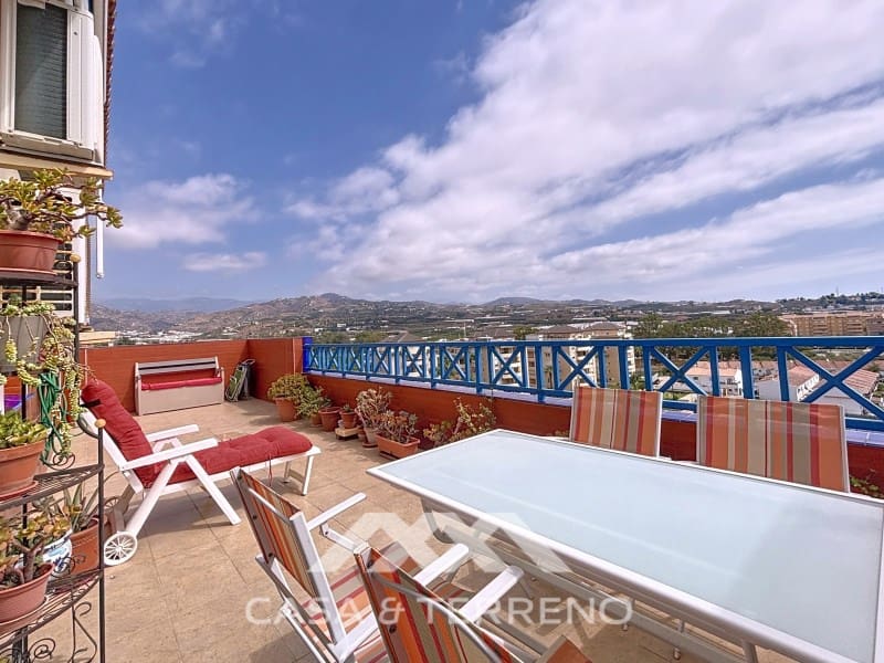 2 soverom Penthouse til salgs i Algarrobo Costa med garasje - € 345 000 (Ref: 9247676)
