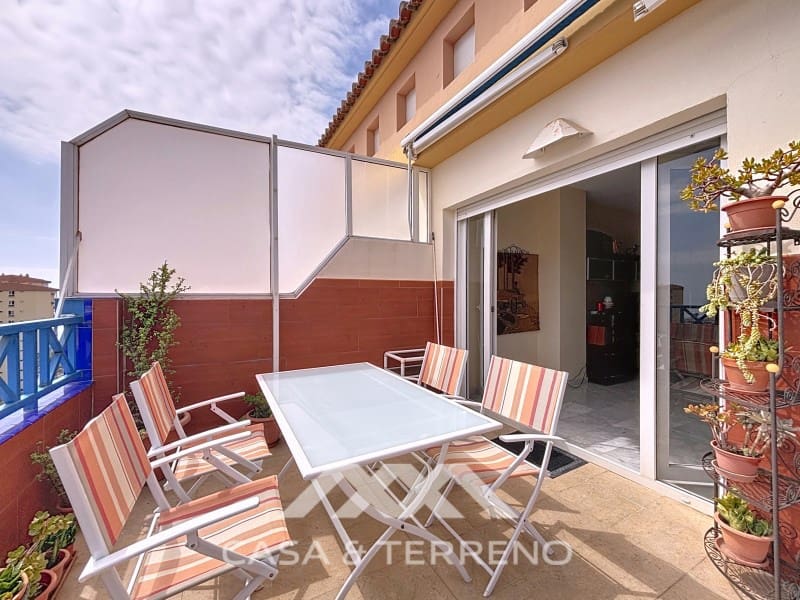 2 soverom Penthouse til salgs i Algarrobo Costa med garasje - € 345 000 (Ref: 9247676)