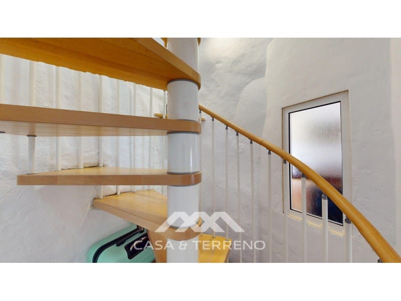 4 quarto Moradia para venda em Velez-Malaga - 280 000 € (Ref: 9282494)