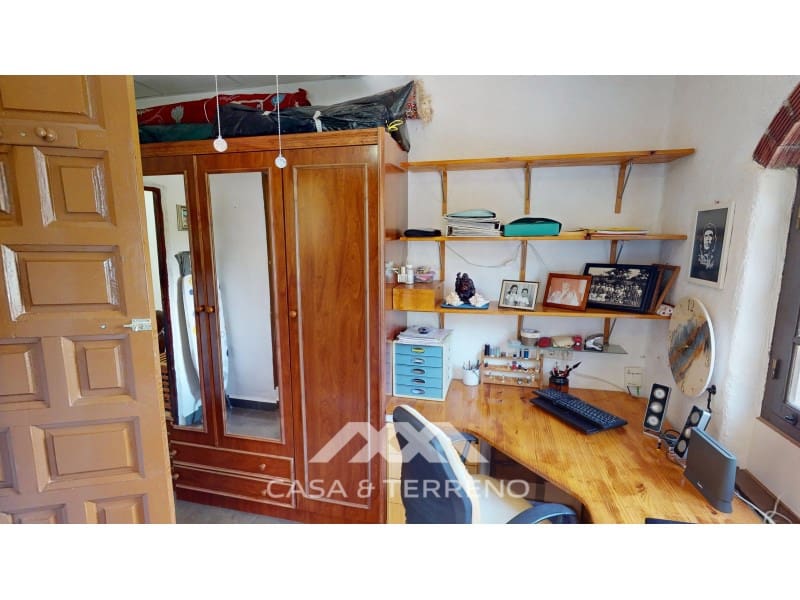 4 quarto Moradia para venda em Velez-Malaga - 280 000 € (Ref: 9282494)