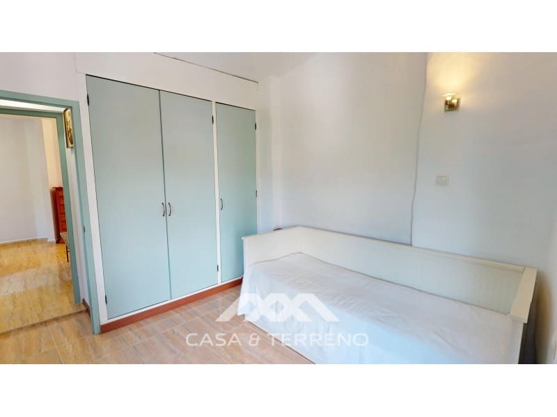4 quarto Moradia para venda em Velez-Malaga - 280 000 € (Ref: 9282494)
