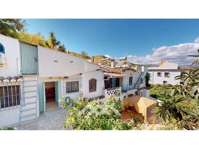 4 quarto Moradia para venda em Vélez-Málaga - 280 000 € (Ref: 9282494)