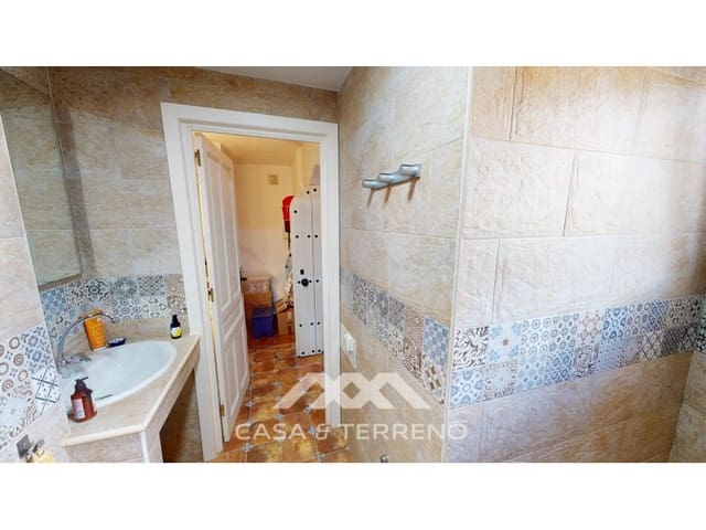 4 quarto Moradia para venda em Vélez-Málaga - 280 000 € (Ref: 9282494)