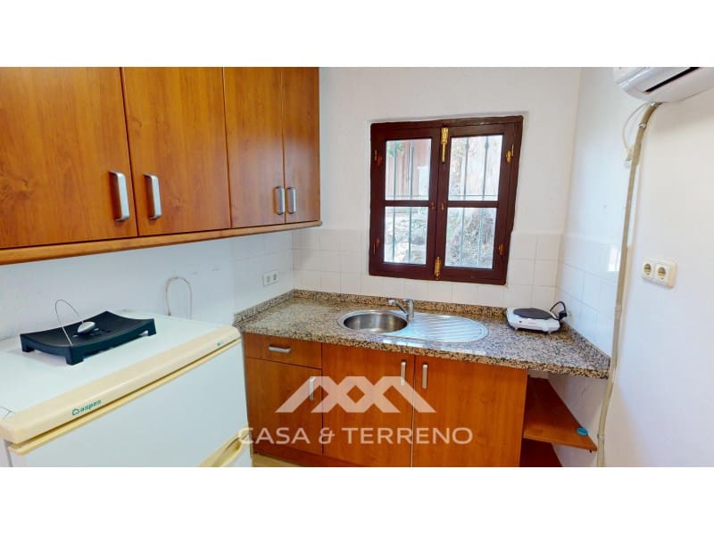 4 quarto Moradia para venda em Velez-Malaga - 280 000 € (Ref: 9282494)