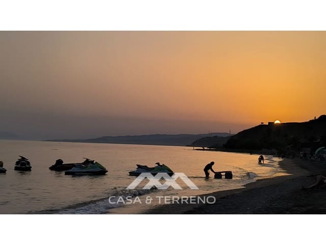 1 slaapkamer Flat te koop in El Morche, Torrox met zwembad - € 265.000 (Ref: 9282495)