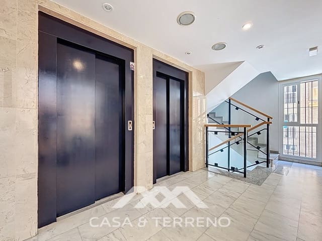 1 slaapkamer Flat te koop in El Morche, Torrox met zwembad - € 265.000 (Ref: 9282495)