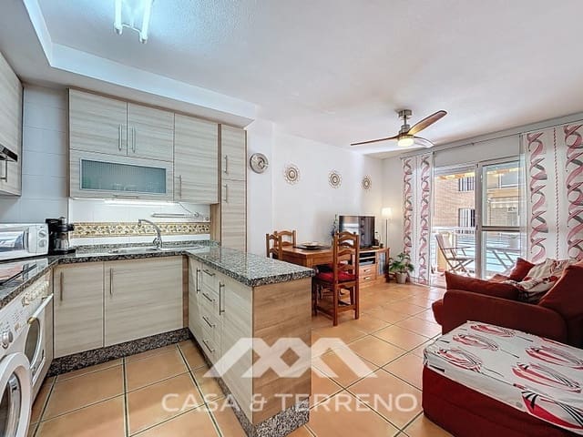 1 slaapkamer Flat te koop in El Morche, Torrox met zwembad - € 265.000 (Ref: 9282495)