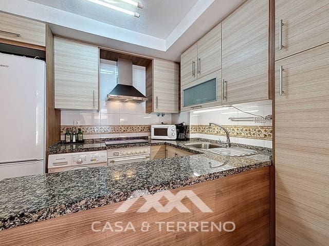 1 slaapkamer Flat te koop in El Morche, Torrox met zwembad - € 265.000 (Ref: 9282495)