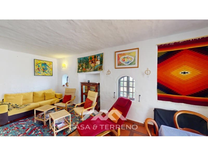 4 bedroom Guesthouse/B & B for sale in Velez-Malaga - € 280,000 (Ref: 9282496)