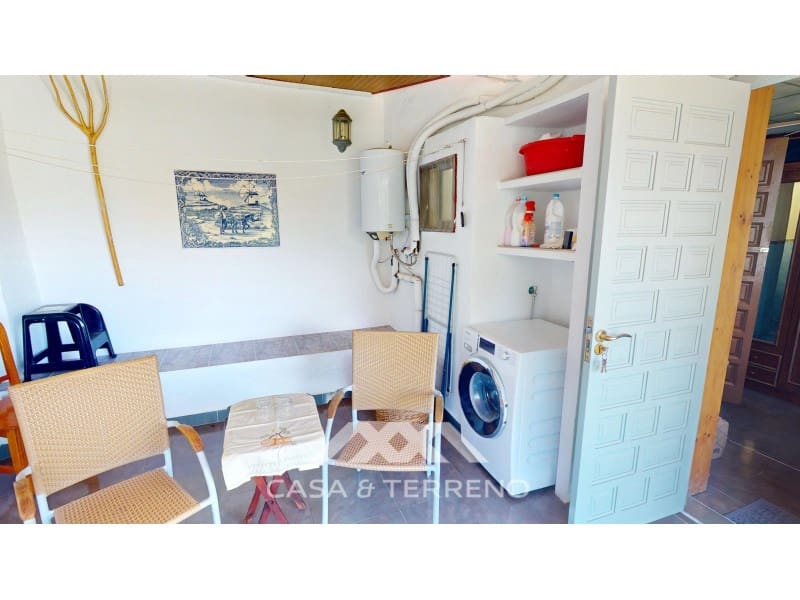 4 bedroom Guesthouse/B & B for sale in Velez-Malaga - € 280,000 (Ref: 9282496)