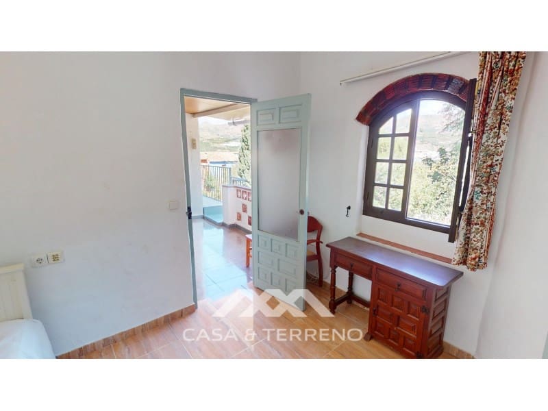 4 bedroom Guesthouse/B & B for sale in Velez-Malaga - € 280,000 (Ref: 9282496)