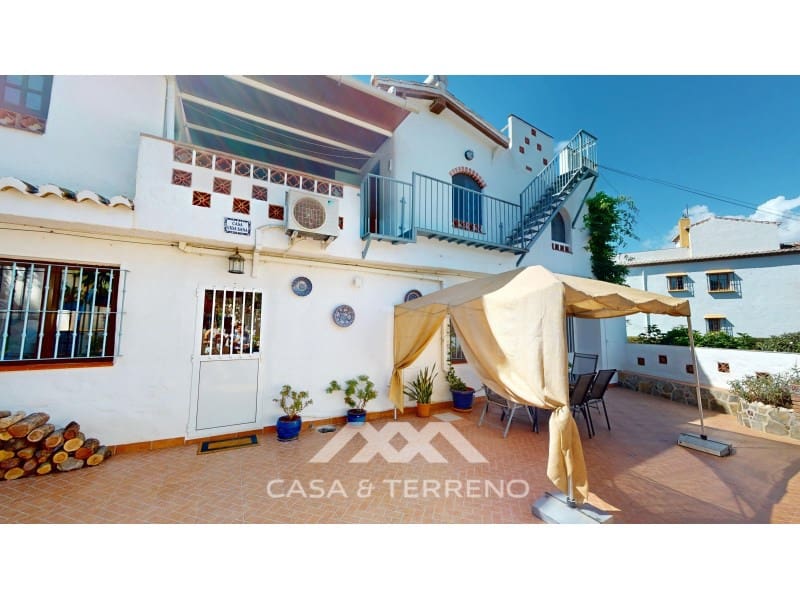 4 bedroom Guesthouse/B & B for sale in Velez-Malaga - € 280,000 (Ref: 9282496)