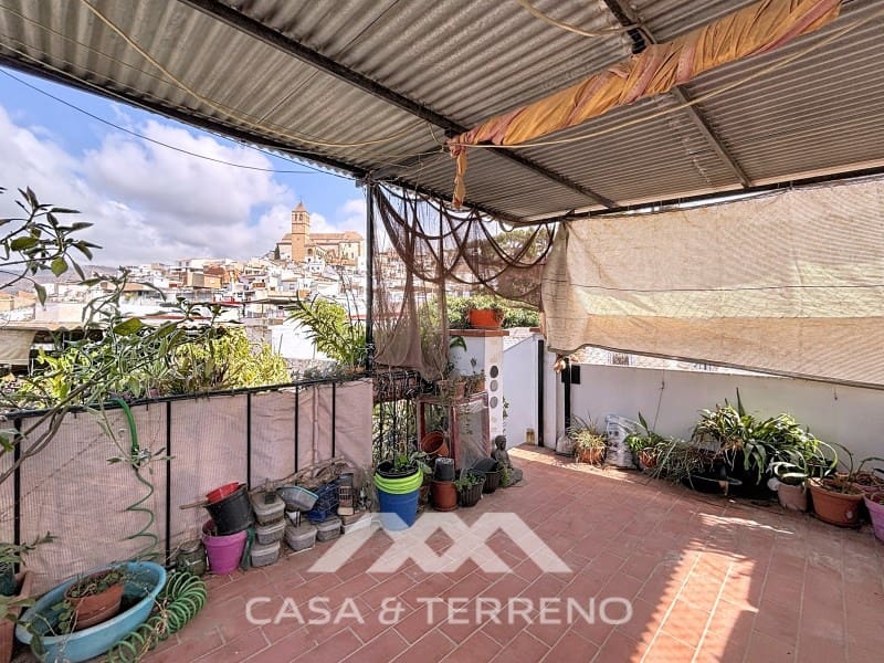 4 slaapkamer Huis te koop in Velez-Malaga - € 179.000 (Ref: 9338545)
