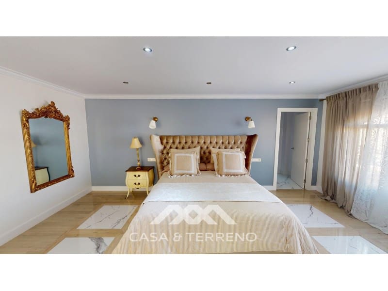 4 quarto Moradia para venda em Caleta de Velez com piscina - 1 500 000 € (Ref: 9347742)