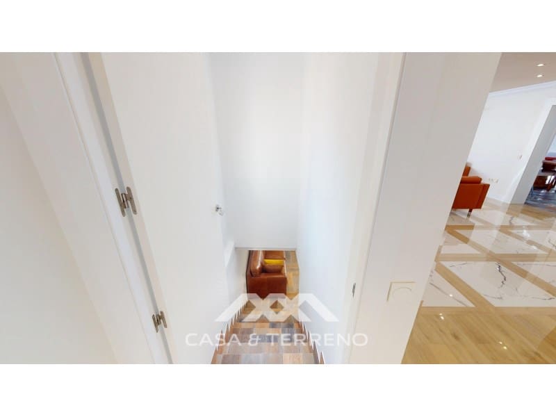 4 quarto Moradia para venda em Caleta de Velez com piscina - 1 500 000 € (Ref: 9347742)