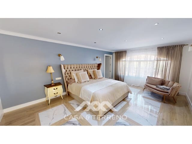 4 chambre Villa/Maison à vendre à Caleta de Vélez, Vélez-Málaga avec piscine - 1 500 000 € (Ref: 9347742)