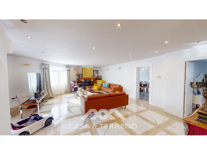 4 quarto Moradia para venda em Caleta de Velez com piscina - 1 500 000 € (Ref: 9347742)