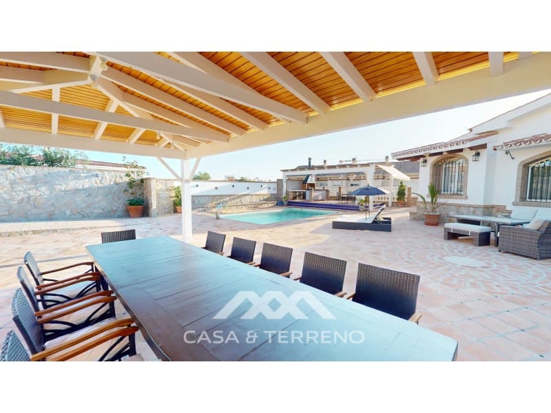 4 quarto Moradia para venda em Caleta de Velez com piscina - 1 500 000 € (Ref: 9347742)