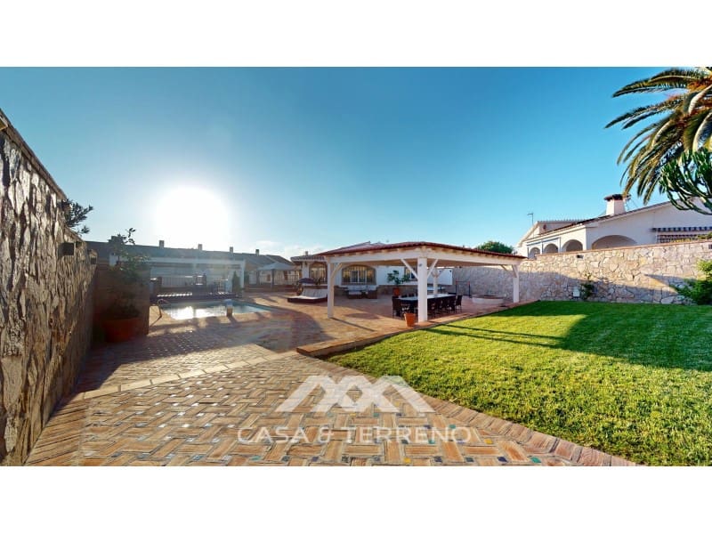 4 quarto Moradia para venda em Caleta de Velez com piscina - 1 500 000 € (Ref: 9347742)