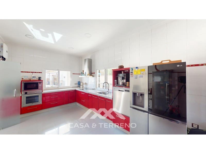 4 sypialnia Willa na sprzedaż w Moclinejo z basenem - 595 000 € (Ref: 9362936)