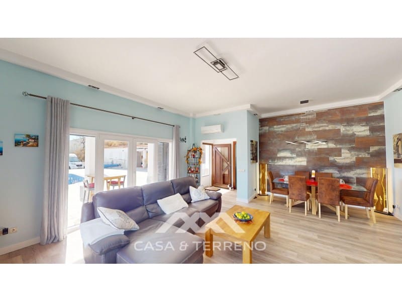 4 sypialnia Willa na sprzedaż w Moclinejo z basenem - 595 000 € (Ref: 9362936)