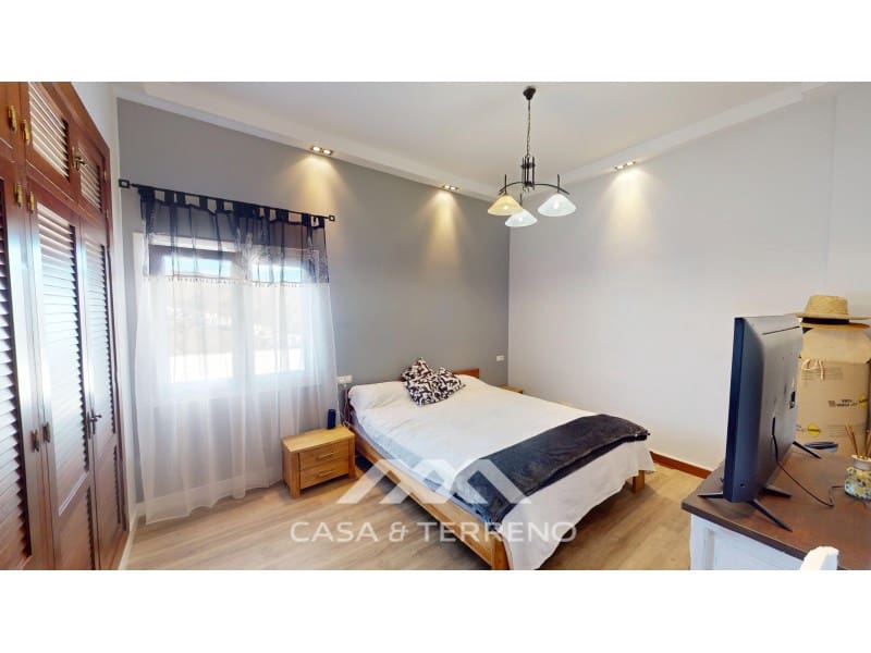 4 sypialnia Willa na sprzedaż w Moclinejo z basenem - 595 000 € (Ref: 9362936)