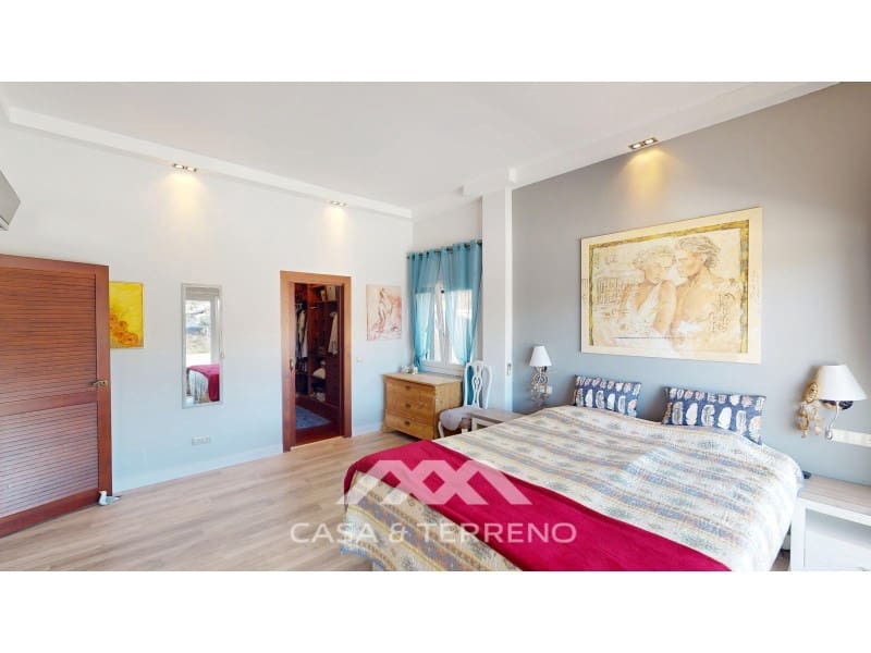 4 sypialnia Willa na sprzedaż w Moclinejo z basenem - 595 000 € (Ref: 9362936)