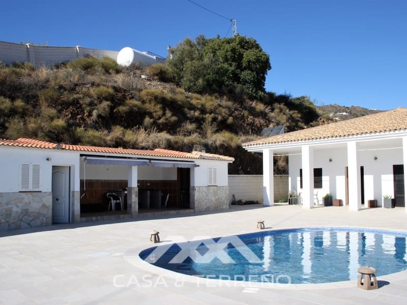 4 sypialnia Willa na sprzedaż w Moclinejo z basenem - 595 000 € (Ref: 9362936)